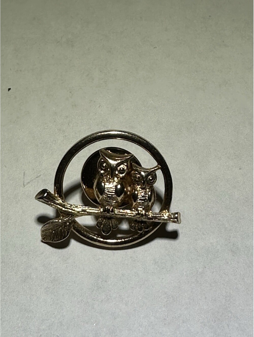 Signed Avon Gold Tone Metal Owls On Branch Lapel Pin Vintage Brooch